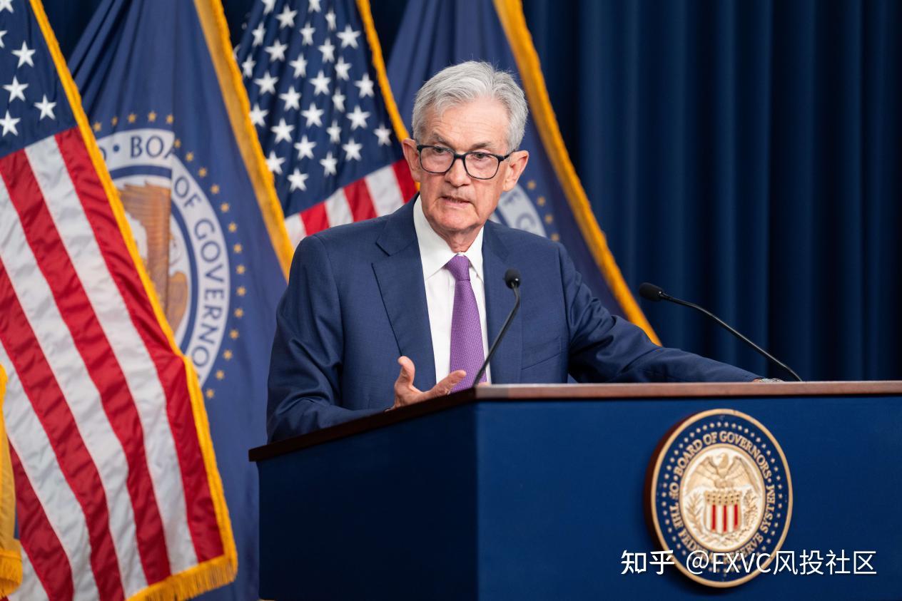 美联储利率维稳,但风险加剧:市场震荡如何用策略赢得先机?